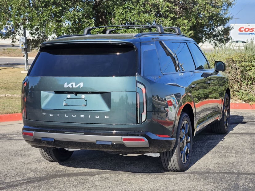 2027 Kia Telluride - Image 1