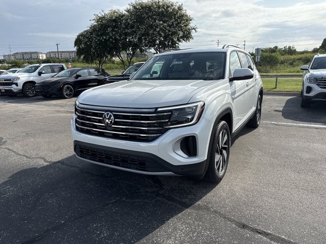 2026 Volkswagen Atlas - Image 1