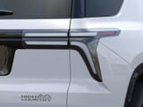 2027 Chevrolet Traverse - Preview 11