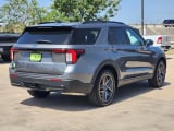2026 Ford Explorer - Preview 3