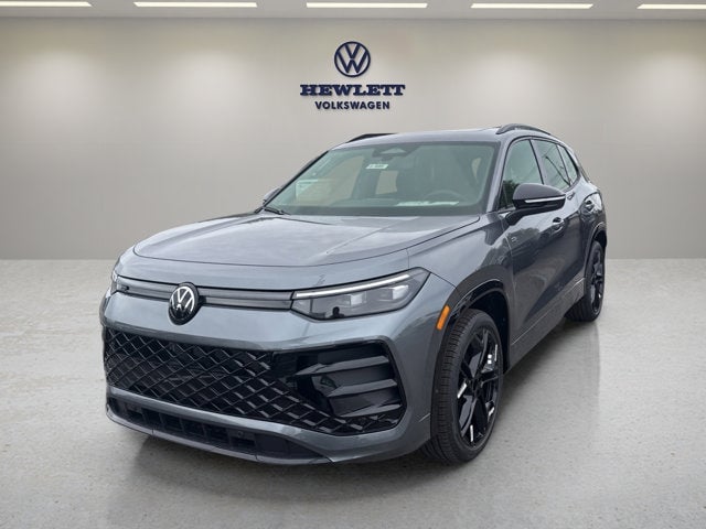 2026 Volkswagen Tiguan - Image 1