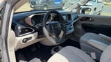 2017 Chrysler Pacifica - Preview 12