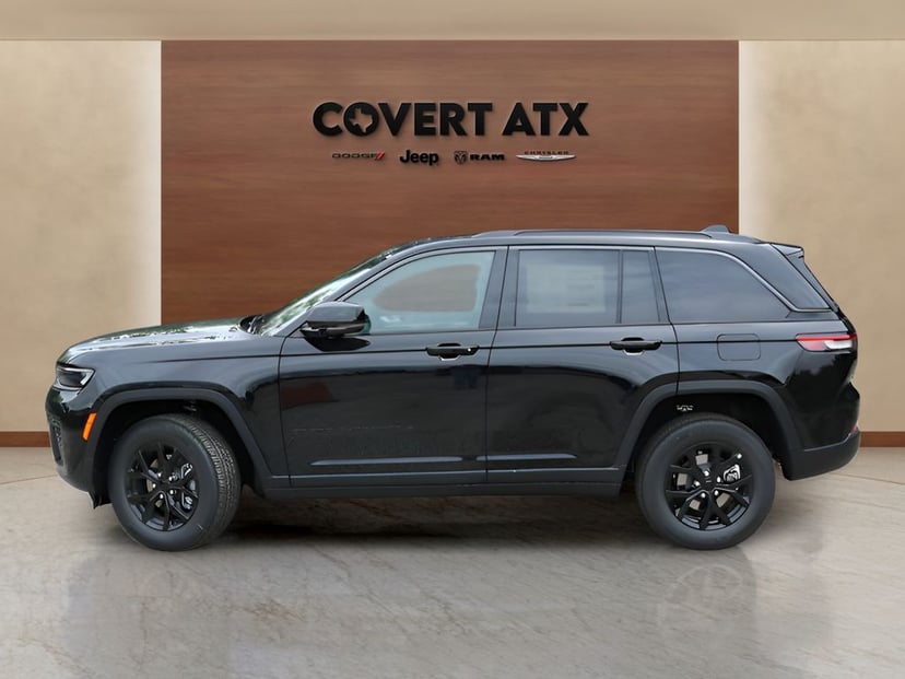 2026 Jeep Grand Cherokee - Image 2