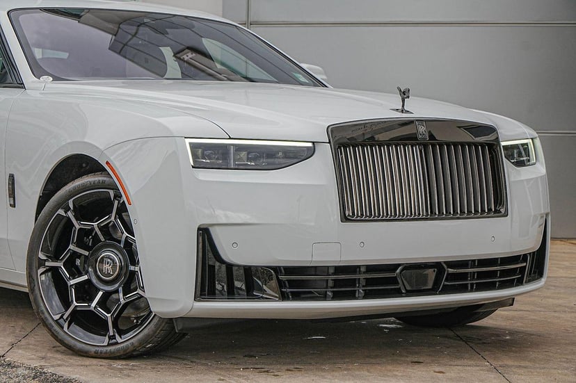 2025 Rolls-Royce Ghost - Image 2