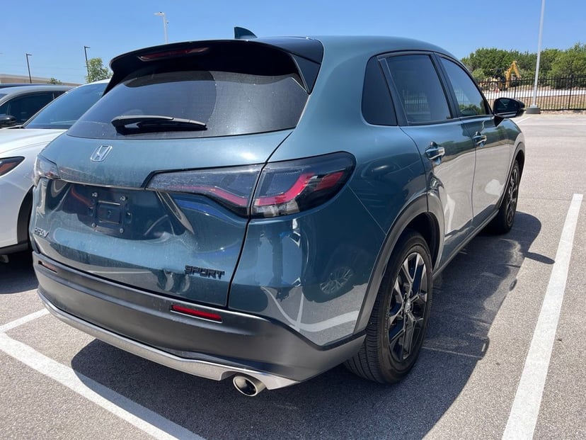 2025 Honda HR-V - Image 3