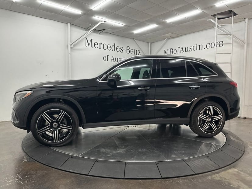 2026 Mercedes-Benz GLC - Image 1