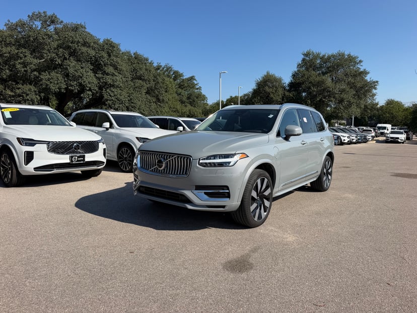 2024 Volvo XC90 - Image 1