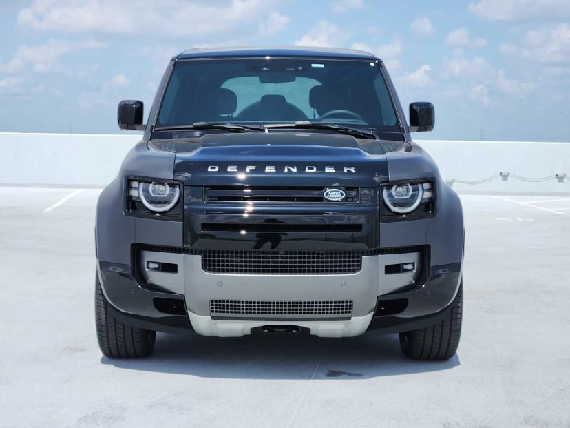2026 Land Rover Defender - Image 3