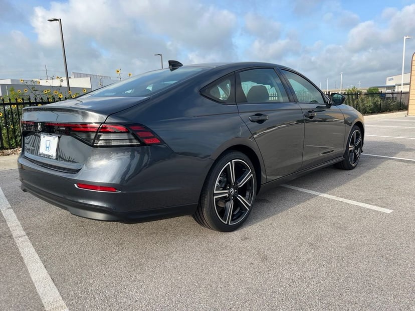 2026 Honda Accord - Image 2