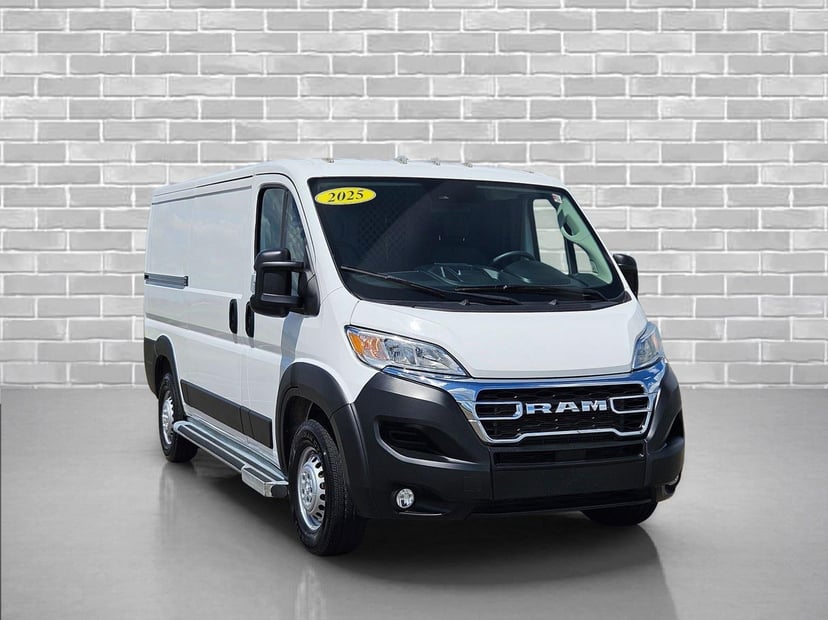 2025 RAM ProMaster Cargo Van - Image 1