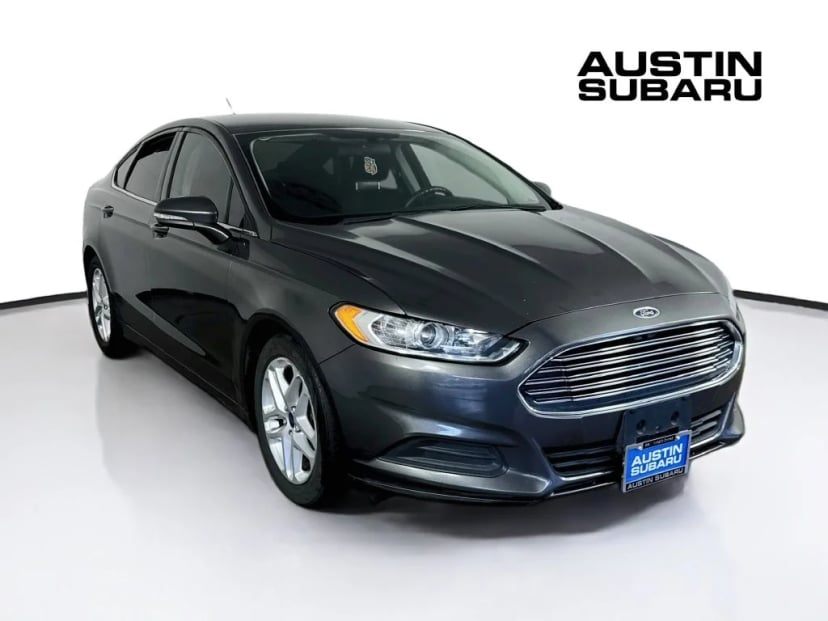 2016 Ford Fusion - Image 1