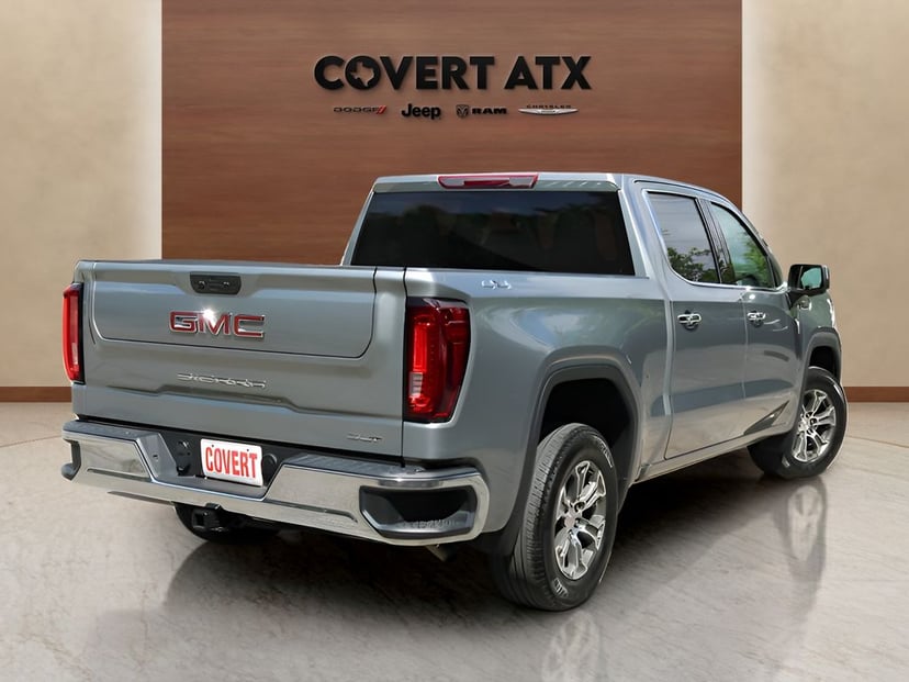 2025 GMC Sierra 1500 - Image 3