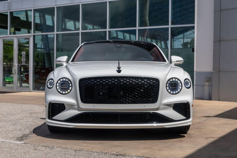 2026 Bentley Flying Spur - Image 2