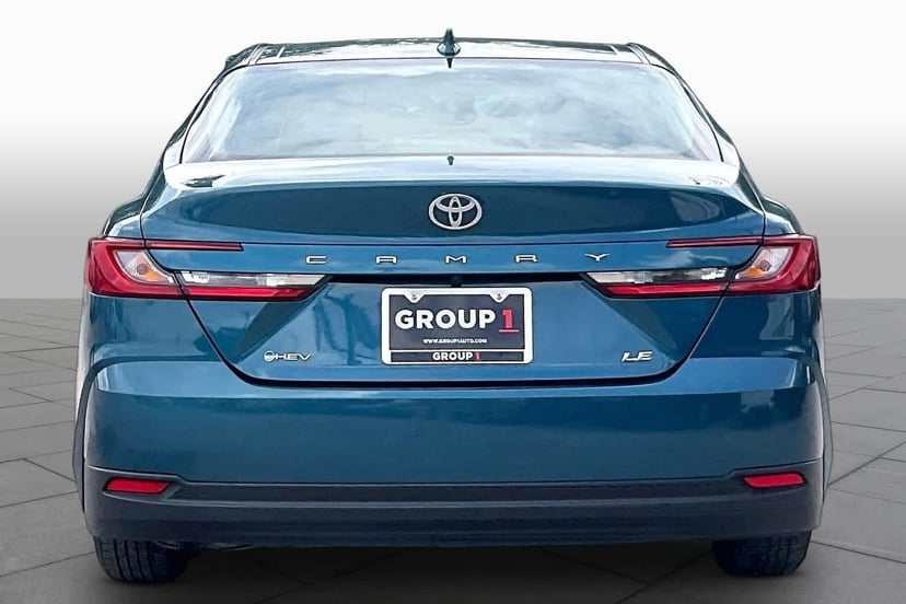 2025 Toyota Camry - Image 3