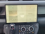 2026 Land Rover Defender - Preview 16