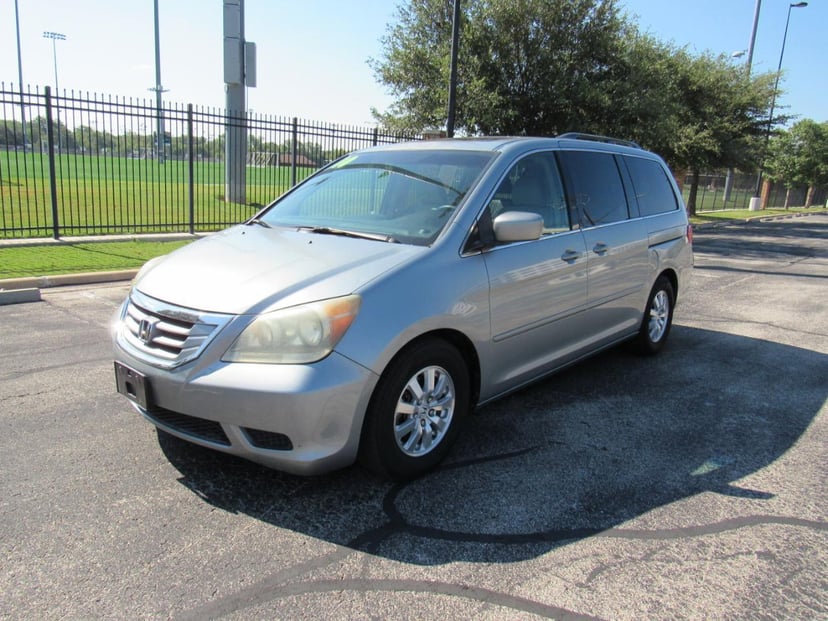 2010 Honda Odyssey - Image 1