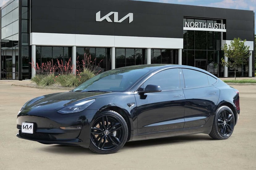 2023 Tesla Model 3 - Image 1