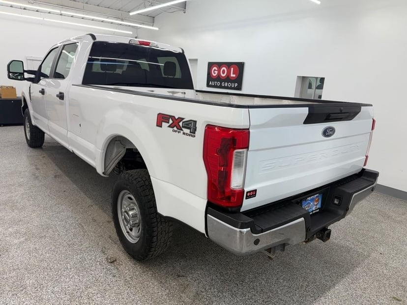 2019 Ford F-250 SD - Image 3