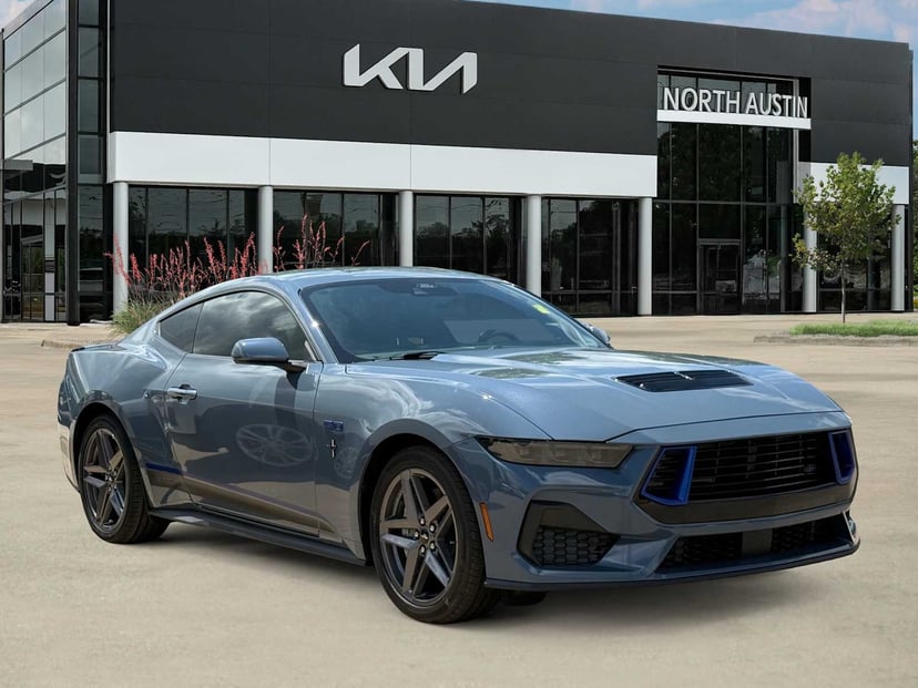 2024 Ford Mustang - Image 2