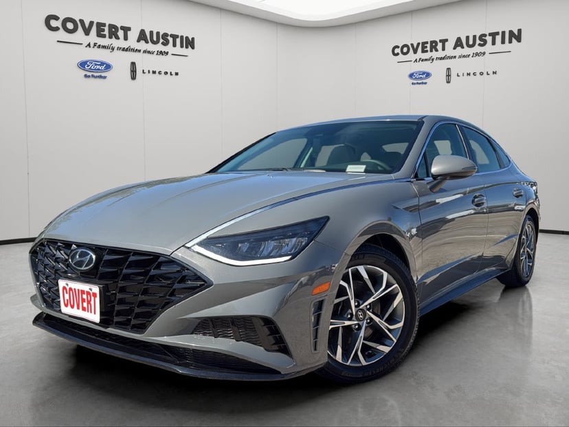 2022 Hyundai Sonata - Image 1