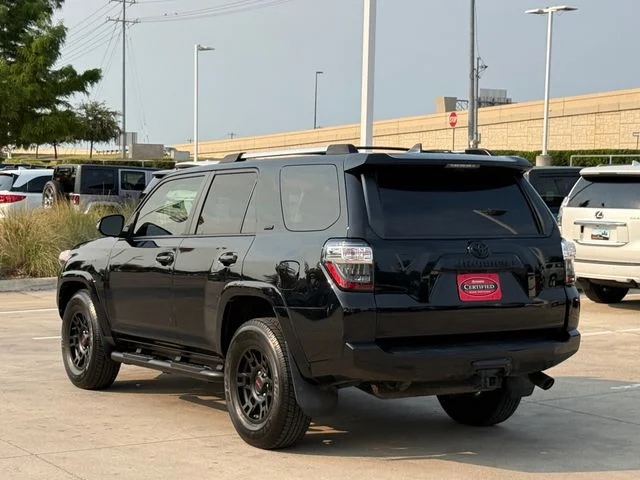 2021 Toyota 4runner - Image 2