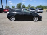 2012 Toyota Prius V - Preview 2