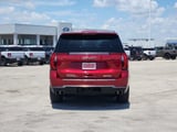 2025 GMC Yukon XL - Preview 6