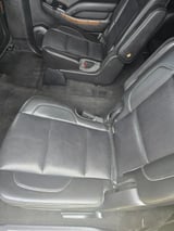 2015 Chevrolet Suburban - Preview 2