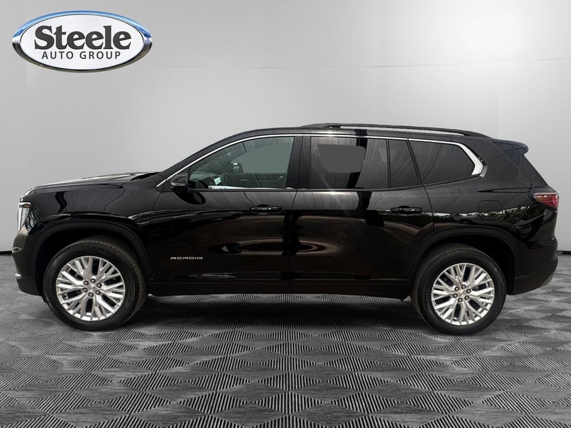 2026 GMC Acadia - Image 2