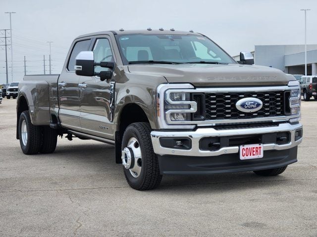 2026 Ford F-350 - Image 2