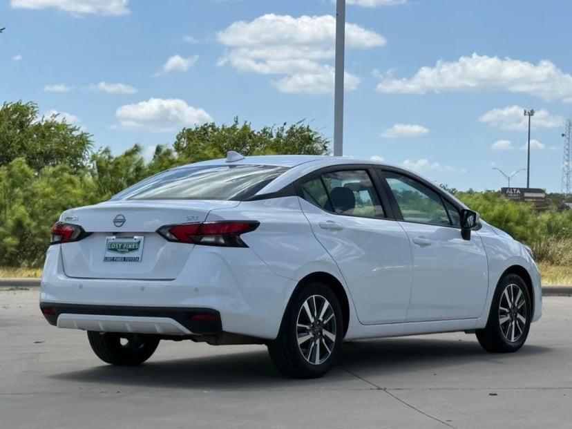 2024 Nissan Versa - Image 2