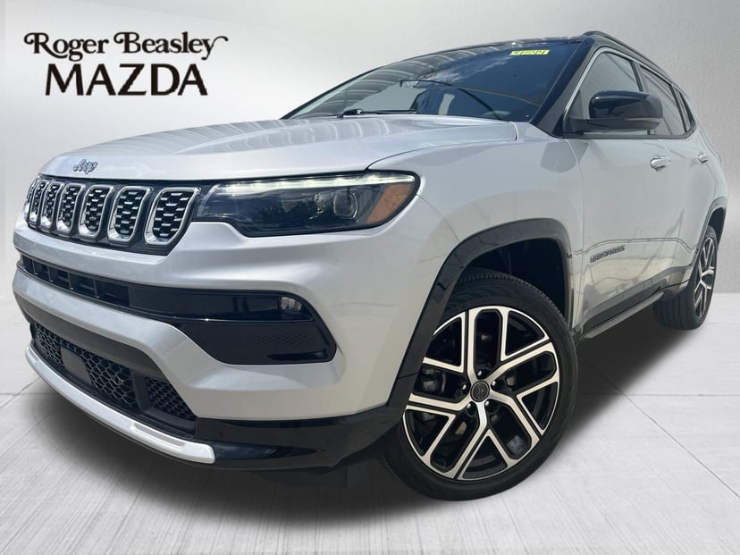 2025 Jeep Compass - Image 2