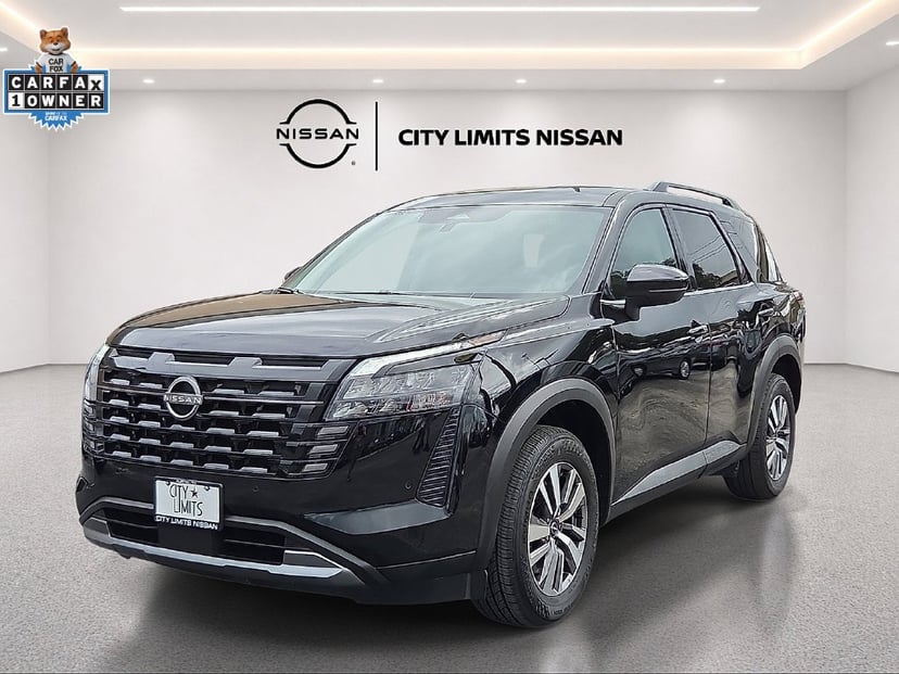 2026 Nissan Pathfinder - Image 1