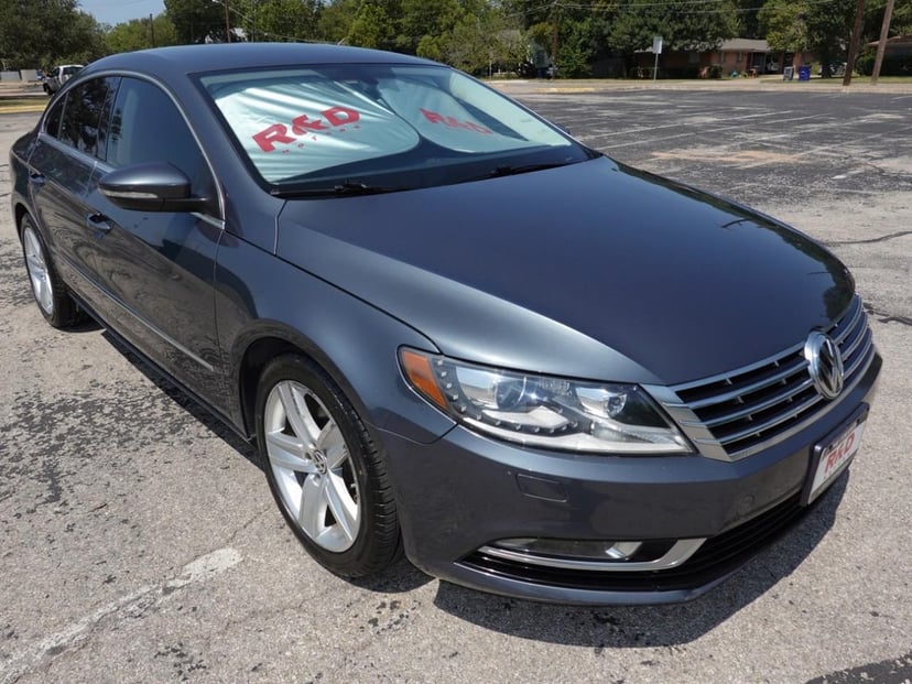 2015 Volkswagen CC - Image 1
