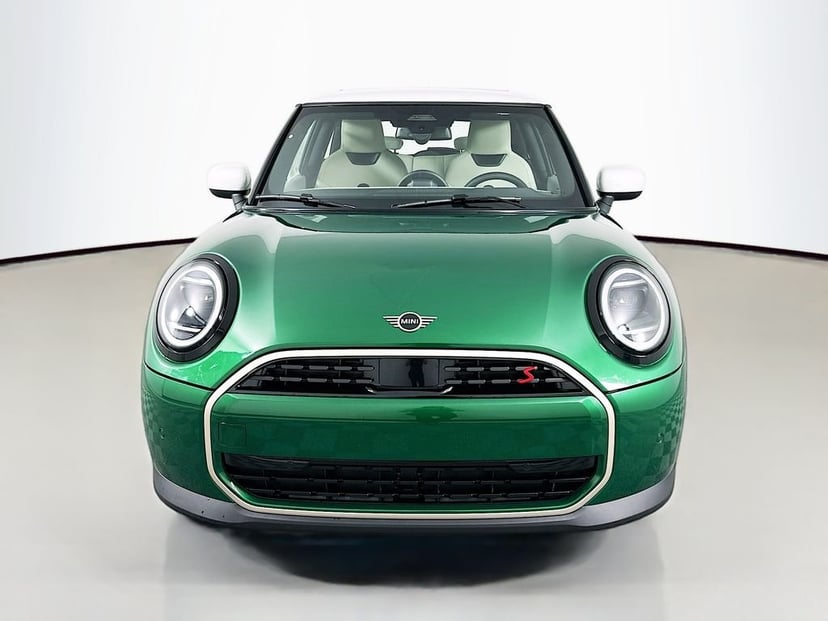 2026 MINI Hardtop - Image 1