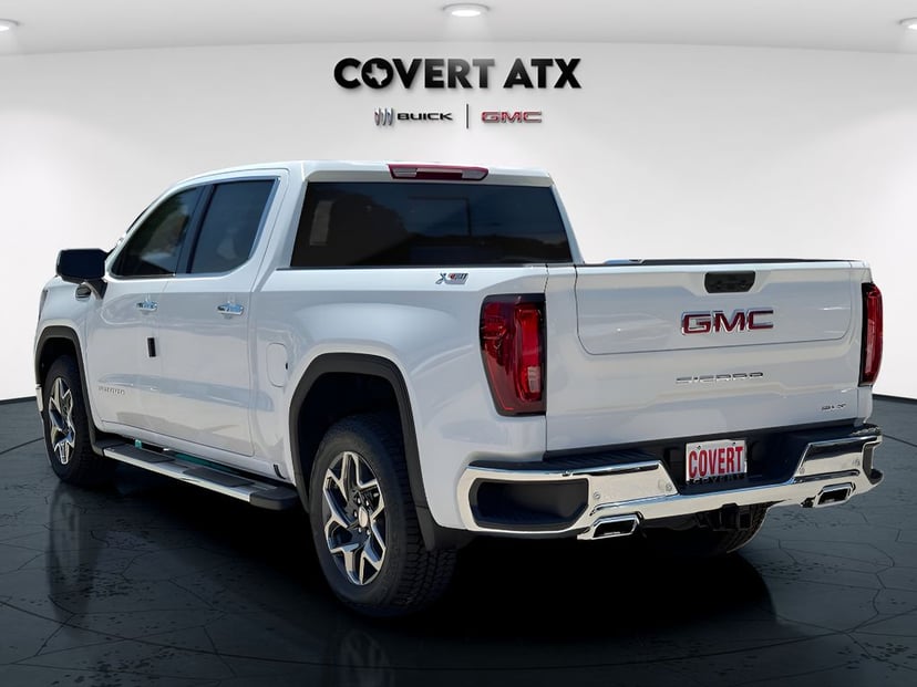 2026 GMC Sierra 1500 - Image 2