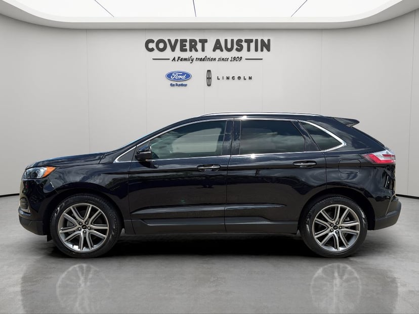 2023 Ford Edge - Image 2