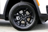 2025 Jeep Grand Cherokee L - Preview 2