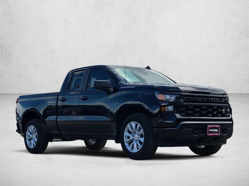 2026 Chevrolet Silverado - Image 3