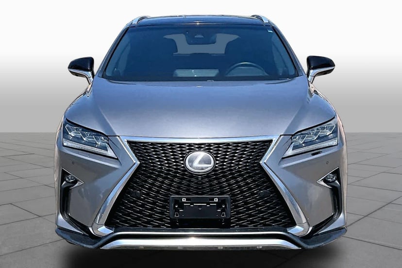 2019 Lexus RX - Image 3