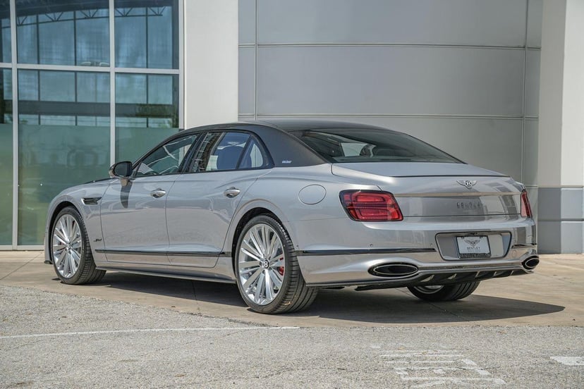 2025 Bentley Flying Spur - Image 2