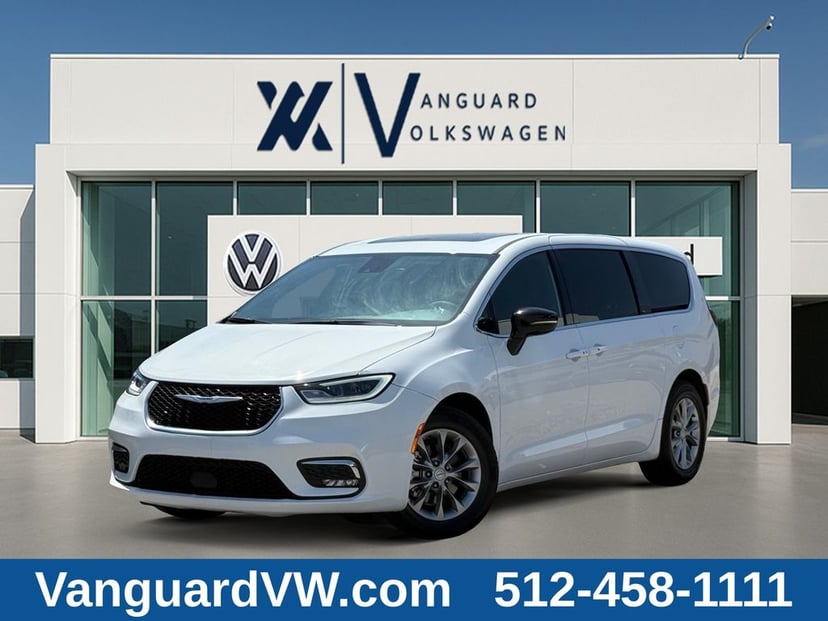 2026 Chrysler Pacifica - Image 1