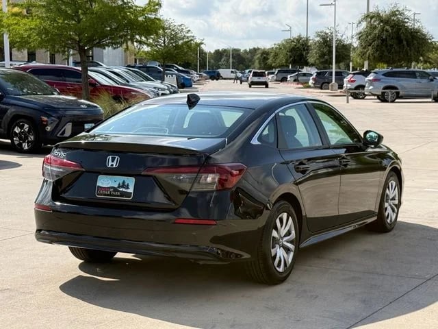 2025 Honda Civic - Image 2