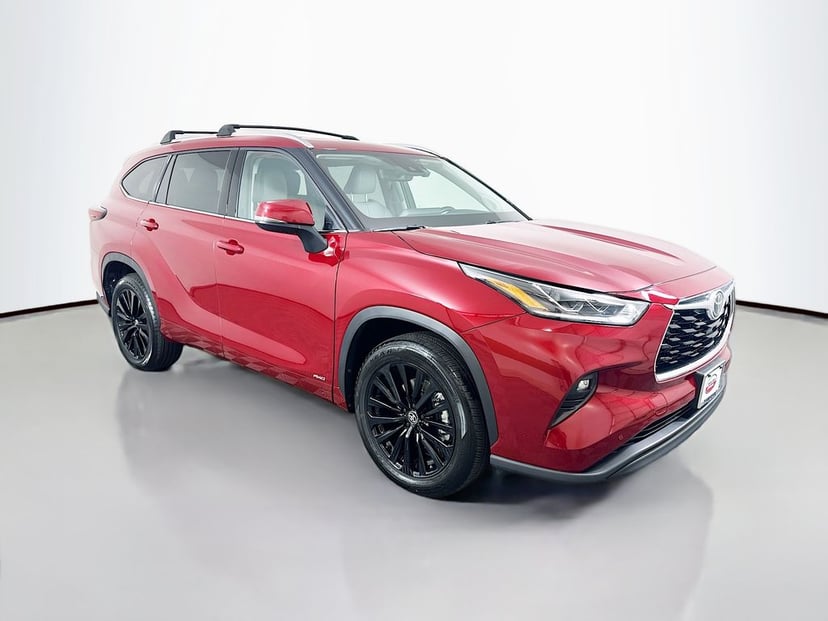 2026 Toyota Highlander - Image 3