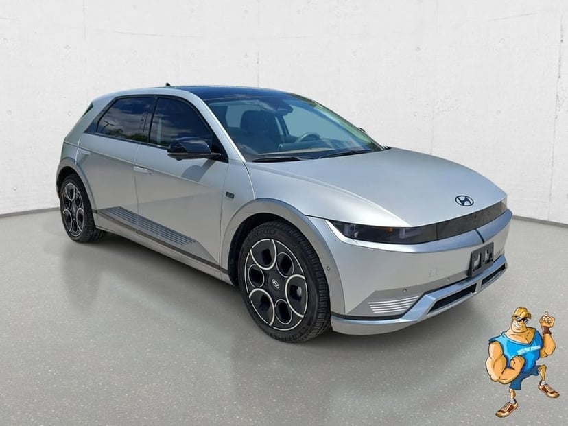 2024 Hyundai Ioniq 5 - Image 2