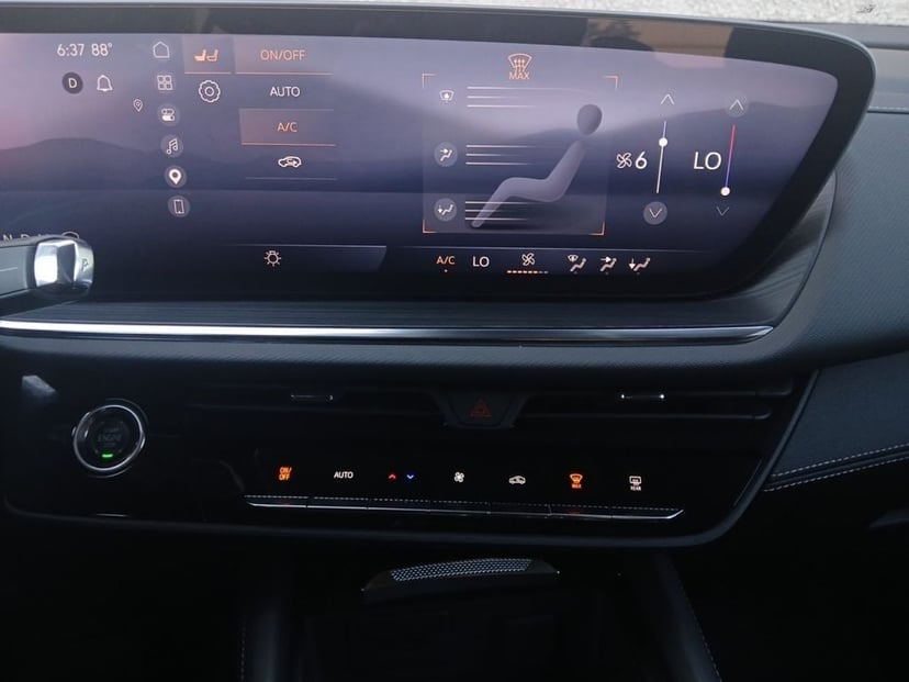 2025 Buick Envision - Image 3