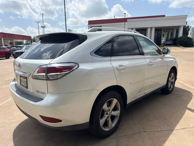 2015 Lexus RX - Image 3