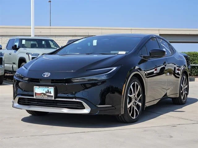2026 Toyota Prius Prime - Image 2