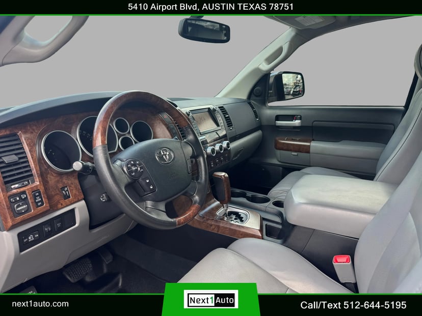 2013 Toyota Tundra CrewMax - Image 2