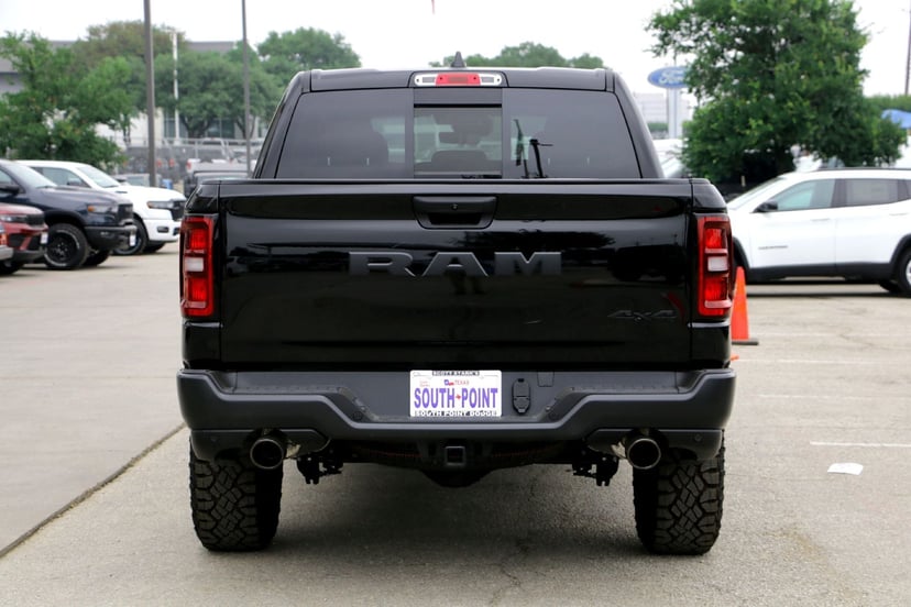 2026 Ram 1500 - Image 3